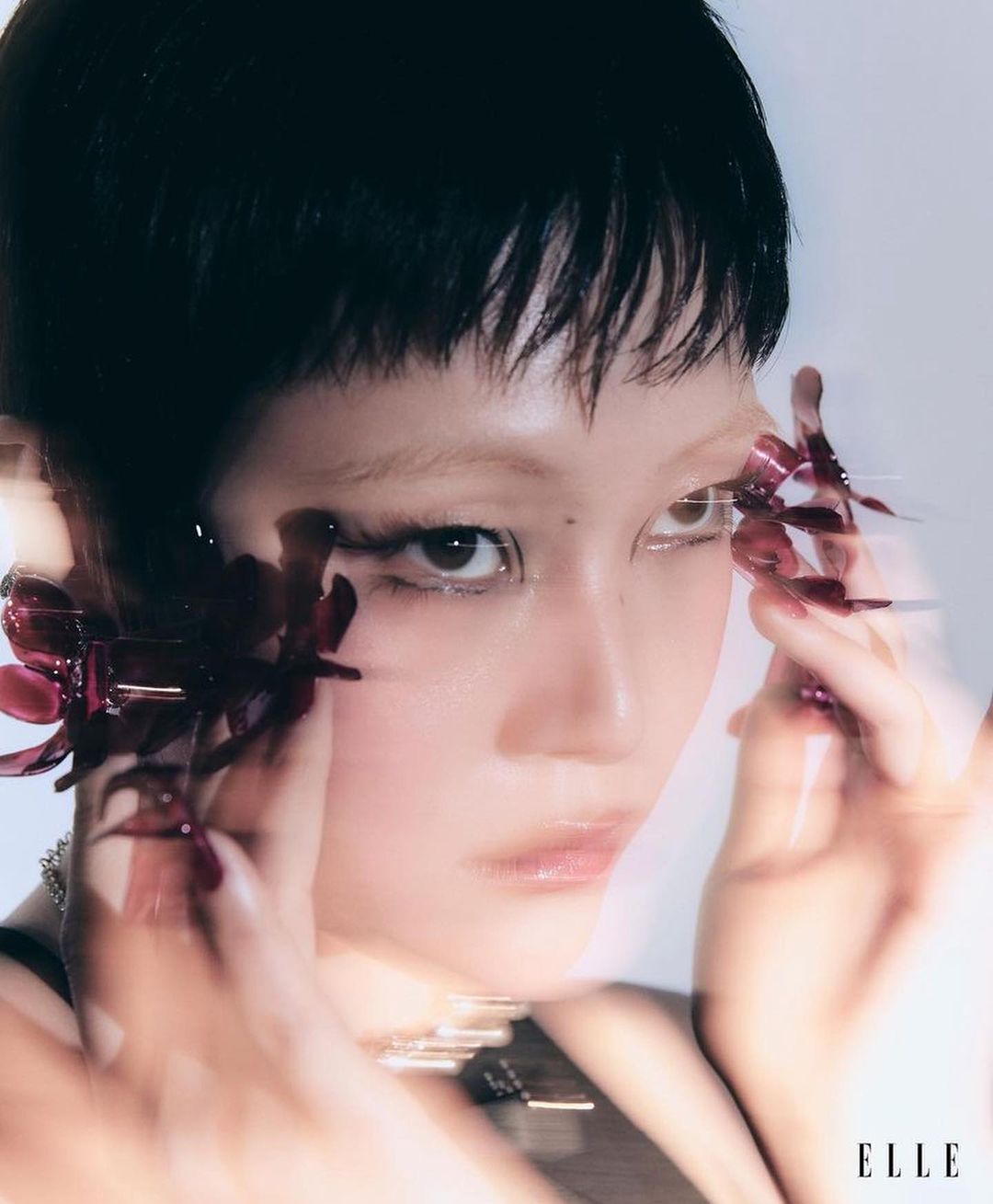 ELLE SINGAPORE | May Issue | Sohyun | Select London | Select Model