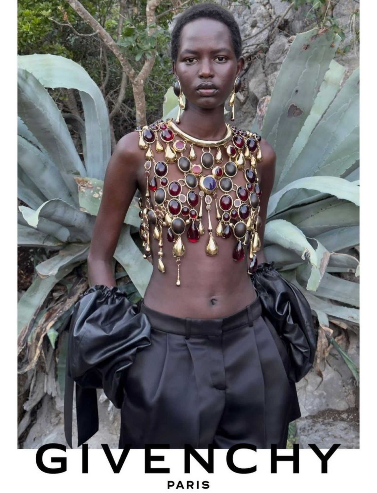 VOGUE MAGAZINE | 'THE MET ISSUE' | Nyaduola | Select London
